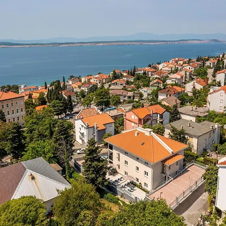 In Croatia Near The Adriatic Coast アパート
